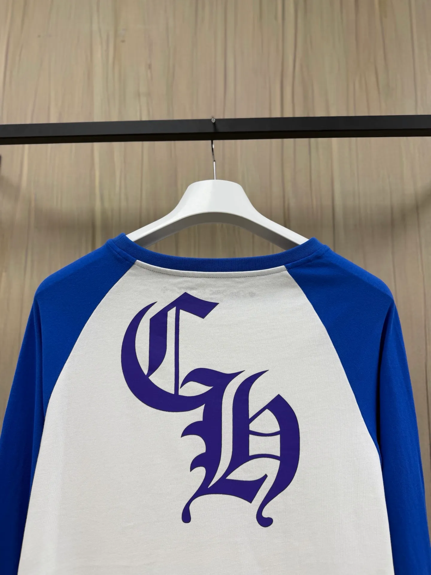 。【 In Stock】Chrome Hearts size S M L XL Chrome Hearts 32 ， 190G， ， ， ， 、 ， 。 ， ， ， Classic ， ， 。 ， ， 、 ， 。𝗗𝗲𝘁𝗮𝗶𝗹 YB ， ， 。 ， ， 。 ， ， ， ， ， ， ， Classic 。 ， ， Same Style ， ， ， ， Same Style。